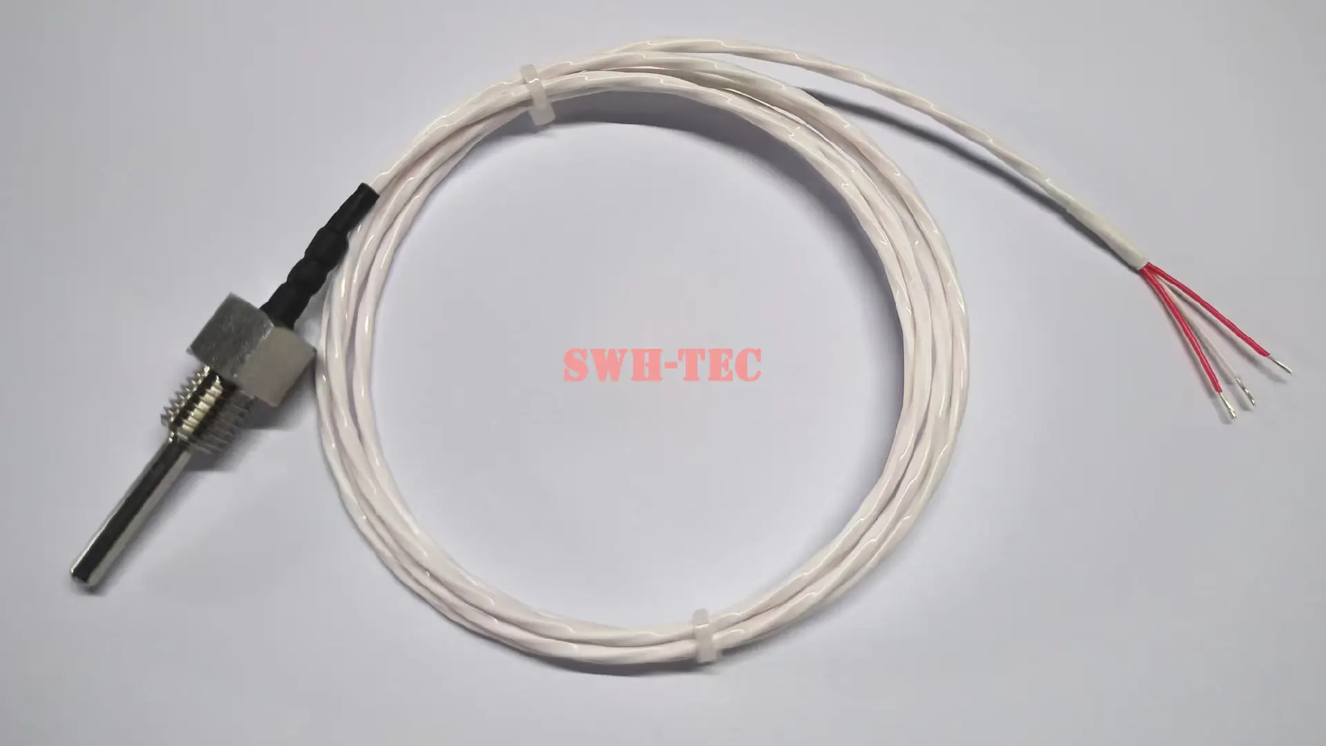 PT100螺纹安装温度传感器