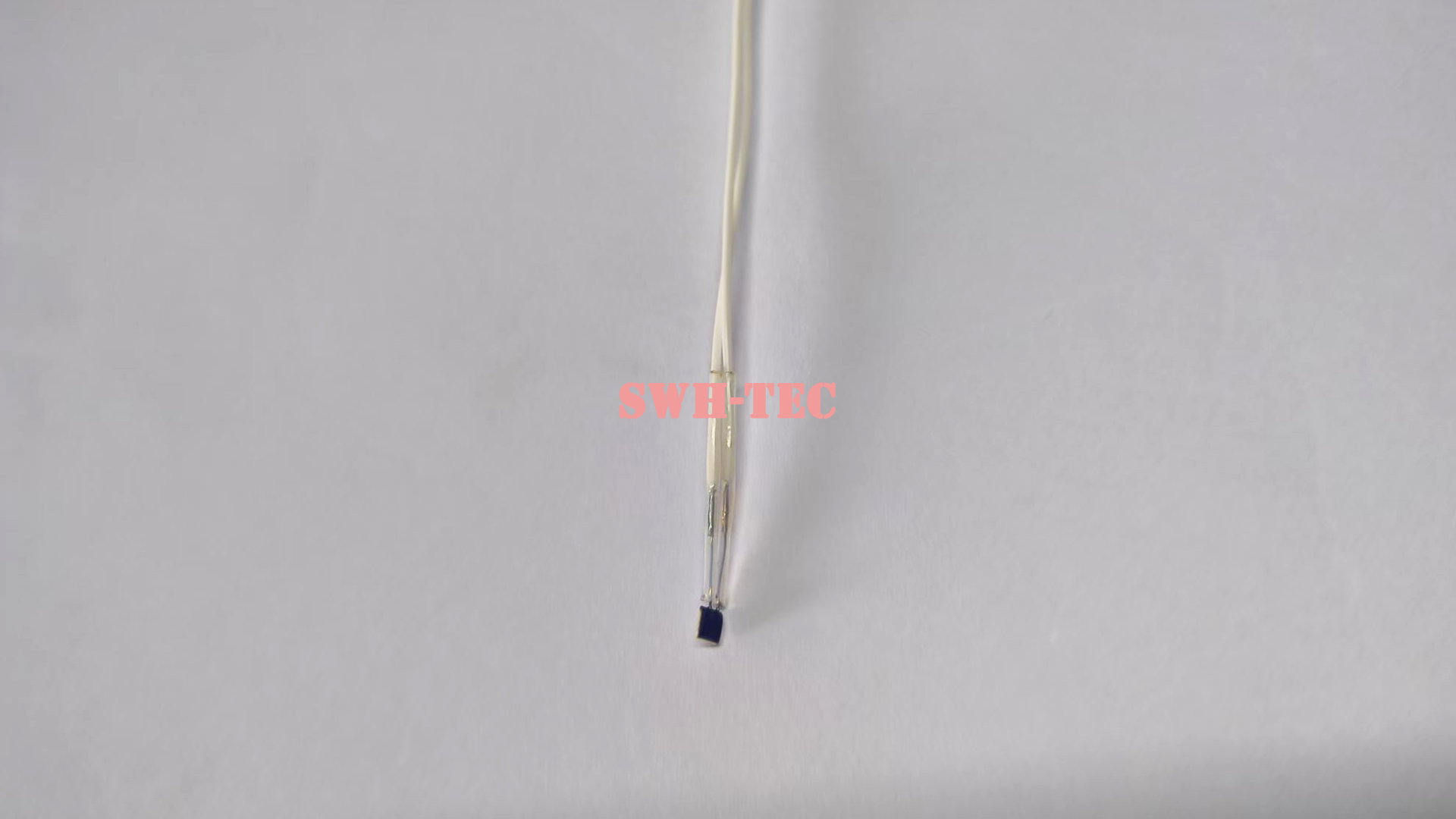PT100高精度表面式传感器